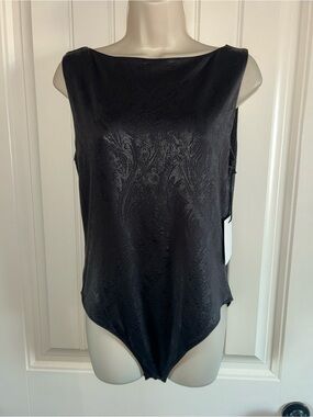 NWT the commons Women's Black Sleeveless Bodysuit - Faux Leather Look Sz M